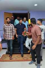 Army People Watching Naa Peru Surya Naa illu India Movie Photos